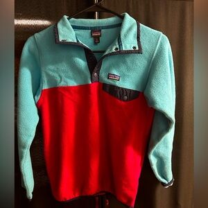 Girls OR Boys Patagonia Pull Over size 12